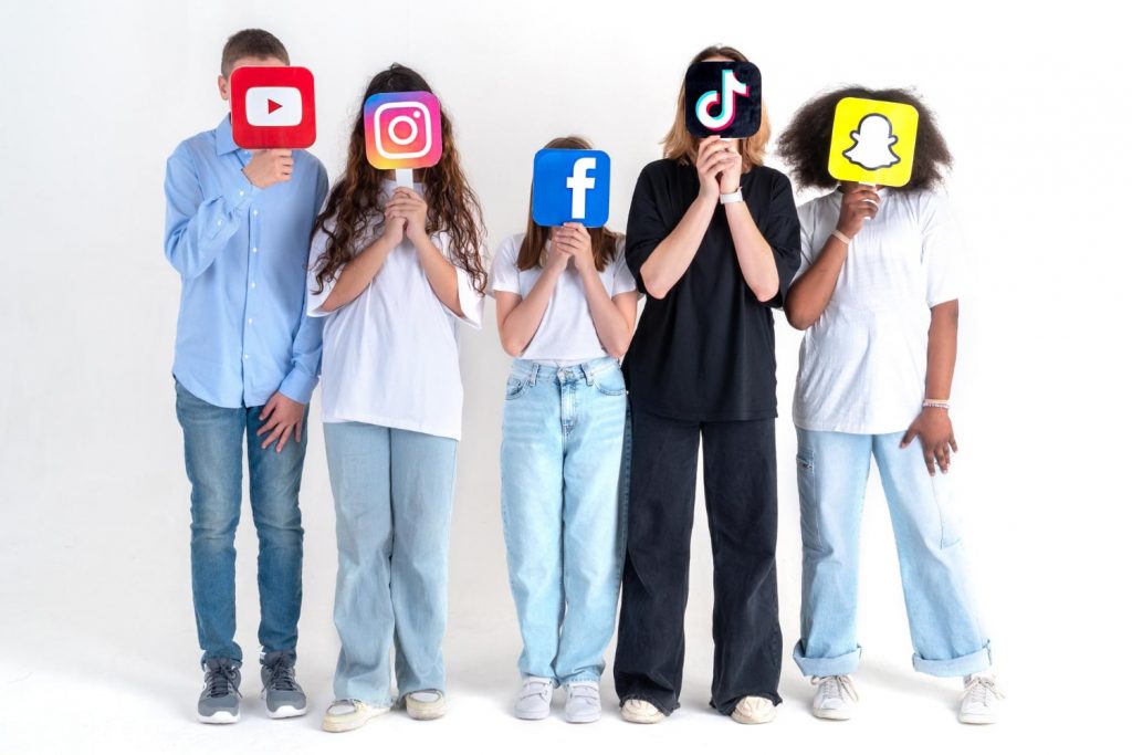 Dominez les Réseaux Sociaux : Les Clés du Marketing Digital sur les Médias Sociaux